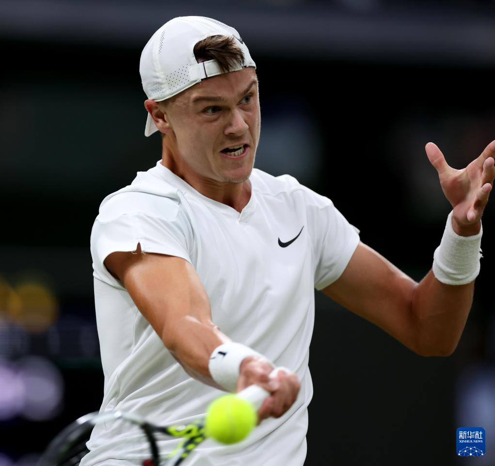 不仅陪伴孩 不仅陪伴孩