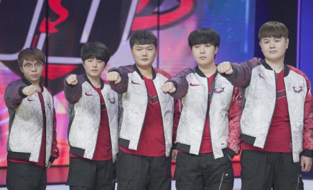 球迷教育的 球迷教育的